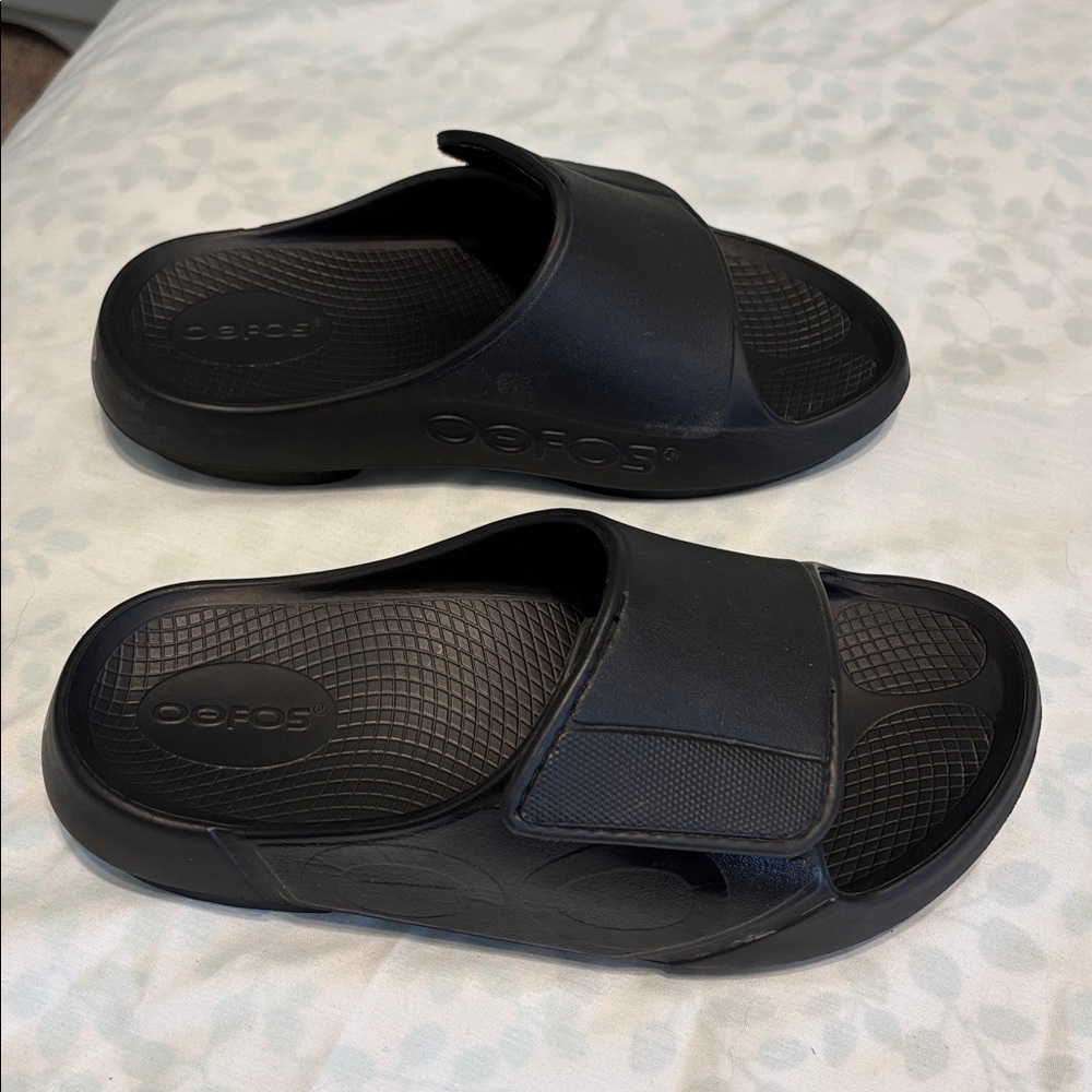 Oofos Black Slide Sandals